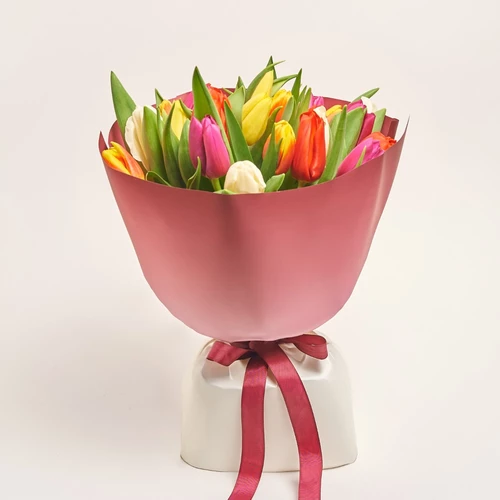 Зображення товару Букет 25 Тюльпанів Мікс, пакування: Градієнт рожевий, артикул: 2264