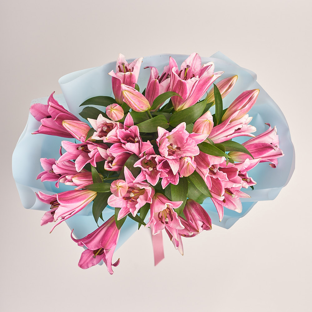 Product image Bouquet of 5 Pink Lilies, vendor code: 3218