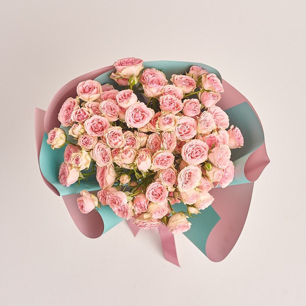 Product image Bouquet of 15 Light Pink Roses Spray, vendor code: 3227