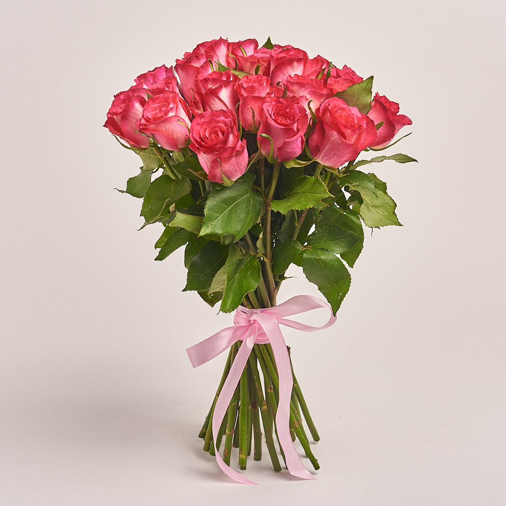 Product image Bouquet of 25 Roses Nicolette, vendor code: 3364