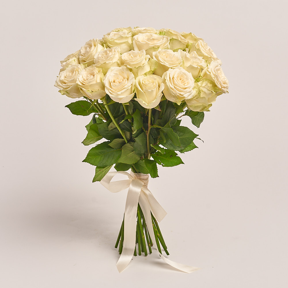 Product image Bouquet of 25 Roses Adalonia, vendor code: 3386