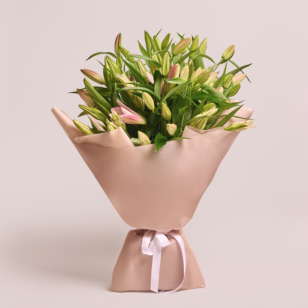 Product image Bouquet of 15 Lilies Mix, vendor code: 3551