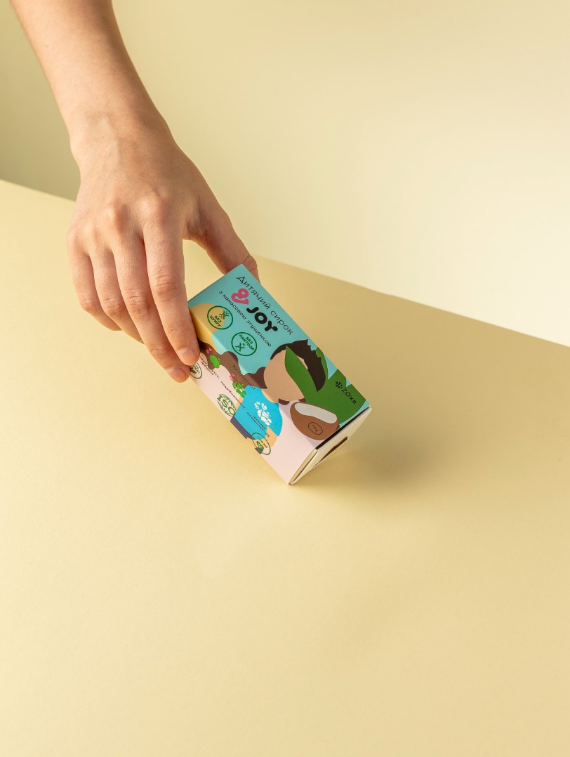 Product image Glazed bar with coconut milk filling, vendor code: 4020