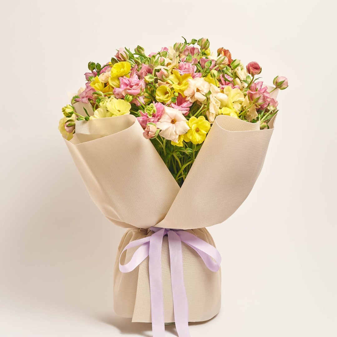 Product image Bouquet 51 Ranunculuses Butterfly Мix, vendor code: 4046