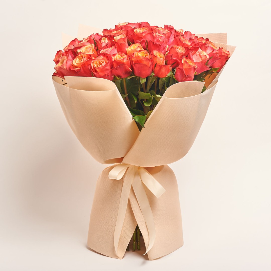 Product image Bouquet of 51 Bicolor roses, vendor code: 4055